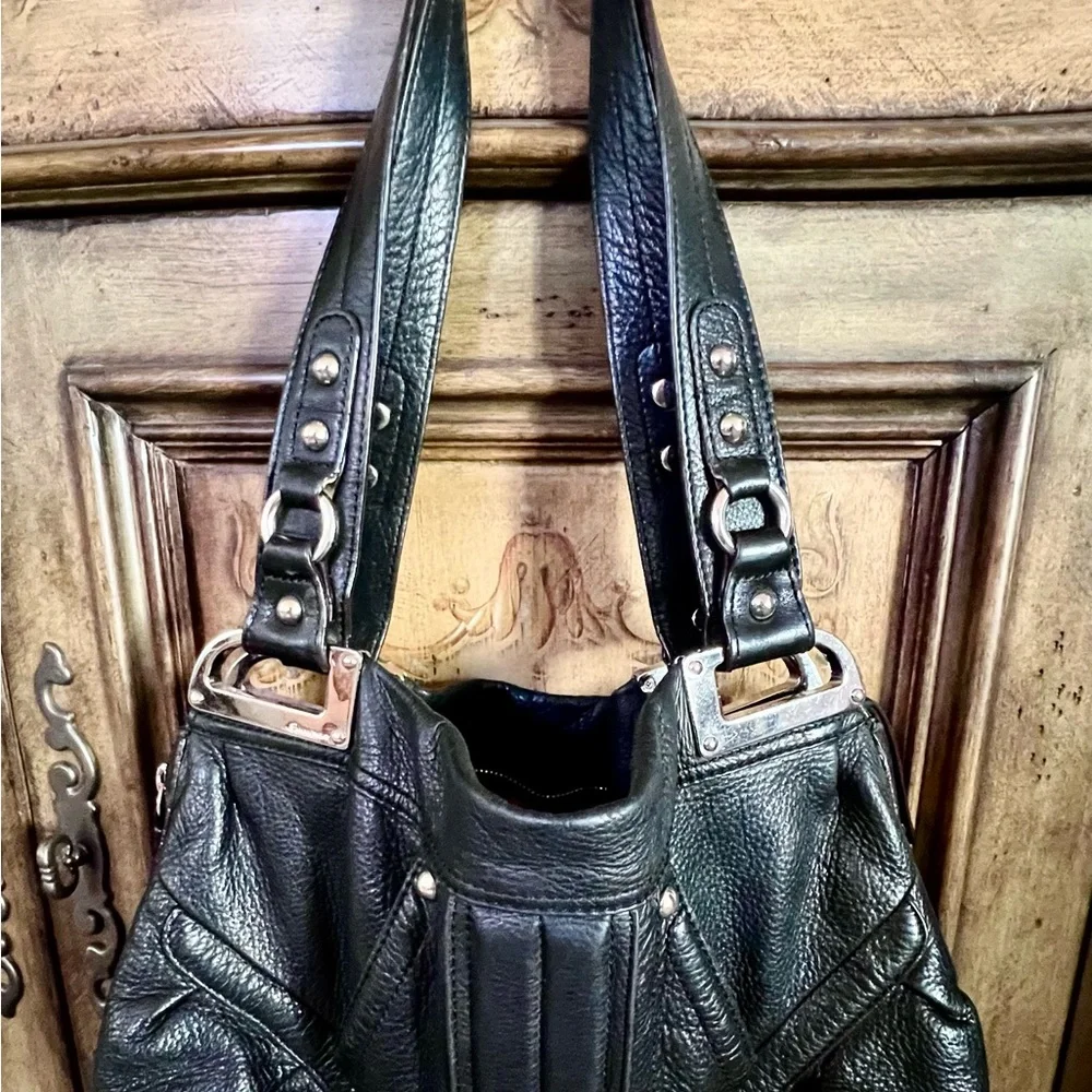 B.MAKOWSKY 100% Luxury Leather Black with Silver Hardware Animal Print Interior